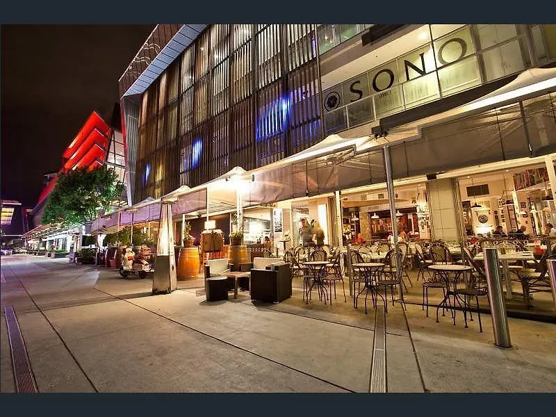 **** Aparthotel Promenade Hamilton Apartments Brisbane Australia